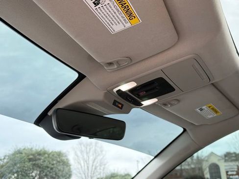 Used 2024 Honda Accord EX-L image 25