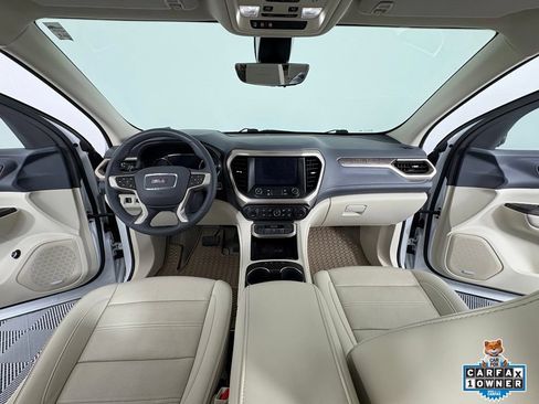 Used 2023 GMC Acadia Denali w/ Denali Ultimate Package AWD/4WD image 4