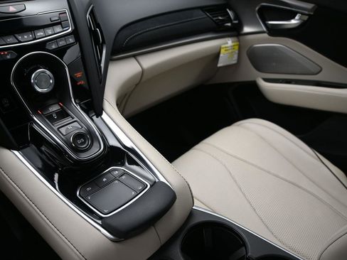 New 2025 Acura RDX A-Spec image 4