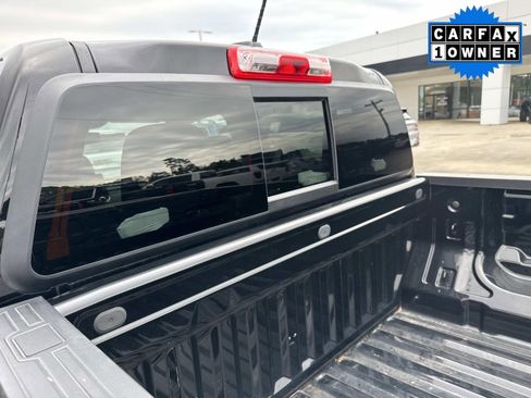 Used 2024 GMC Canyon Elevation w/ Convenience Package RWD image 13