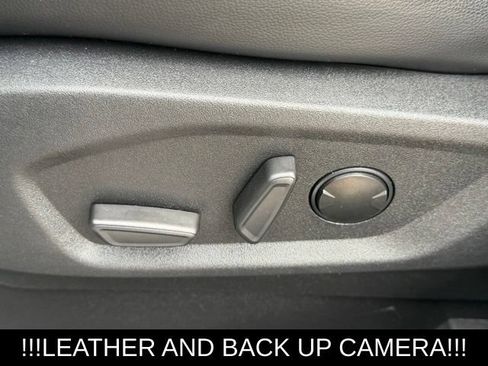 Used 2023 Ford Edge SEL AWD/4WD image 26