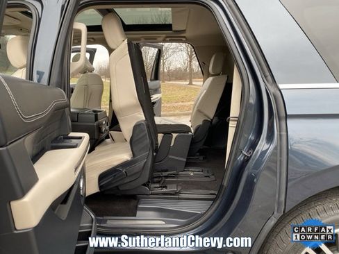 Used 2022 Ford Expedition Max Platinum image 39