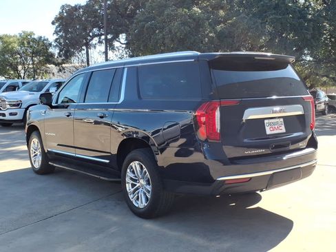 Used 2023 GMC Yukon XL SLT image 26