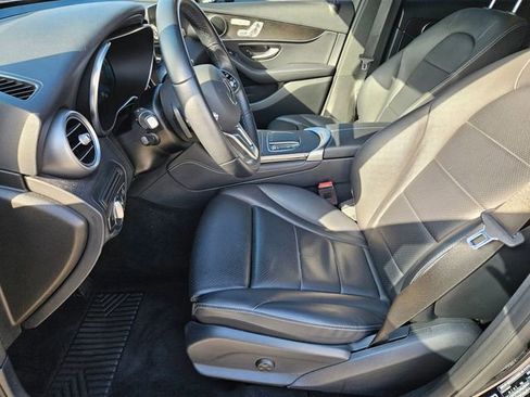 Used 2020 Mercedes-Benz GLC 300 4MATIC image 12