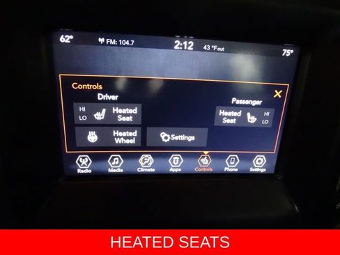 Used 2020 Jeep Compass Latitude w/ Cold Weather Group AWD/4WD image 14