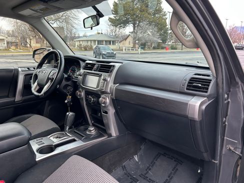 Used 2017 Toyota 4Runner SR5 image 26