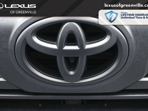 Used 2023 Toyota Tundra SR5 w/ SR5 Convenience Package AWD/4WD image 32