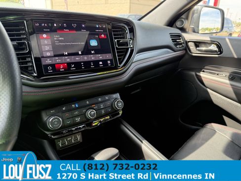 Used 2024 Dodge Durango GT image 27