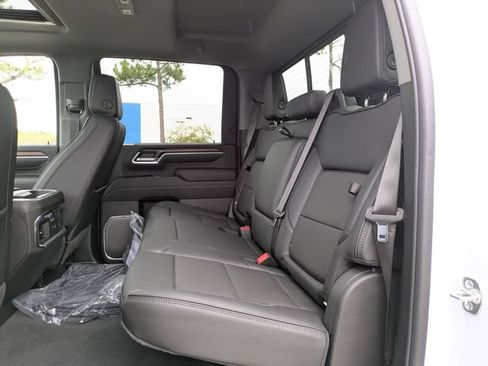 New 2026 GMC Sierra 2500 Denali w/ Denali Reserve Package AWD/4WD image 13