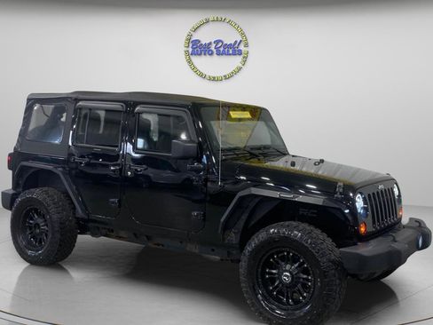 Used 2013 Jeep Wrangler Unlimited Sport AWD/4WD image 8