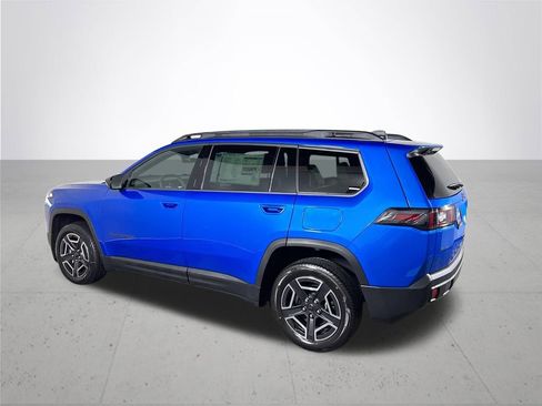 New 2026 Jeep Cherokee Laredo image 8