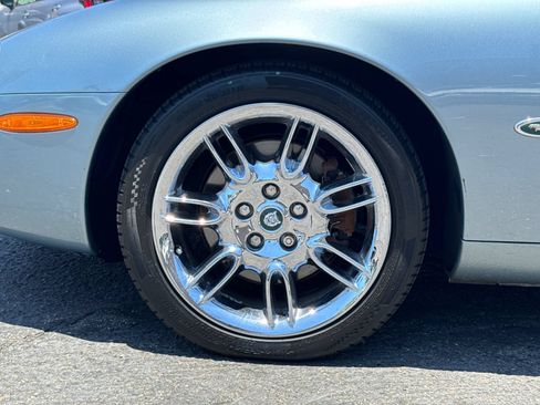 Used 2002 Jaguar XK8 Convertible RWD image 4