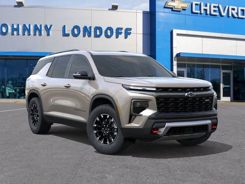 New 2026 Chevrolet Traverse Z71 w/ Driver Confidence Package AWD/4WD image 7