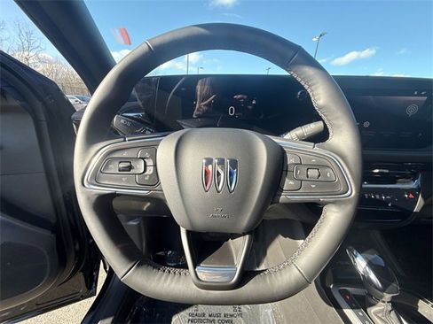 Used 2024 Buick Envista Avenir image 14
