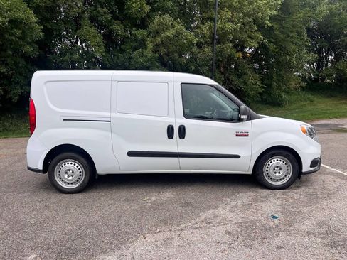 Used 2022 RAM ProMaster City Tradesman image 4