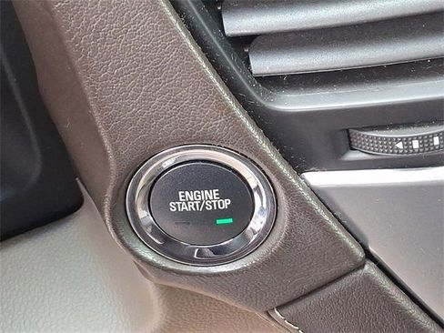 Used 2020 Chevrolet Tahoe LT image 24