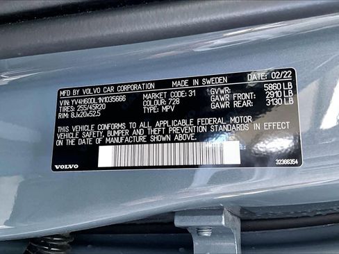 Used 2022 Volvo XC60 T8 Inscription image 38