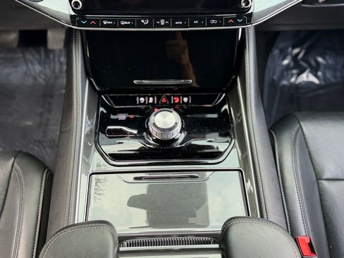 Used 2024 Jeep Wagoneer 4WD image 53