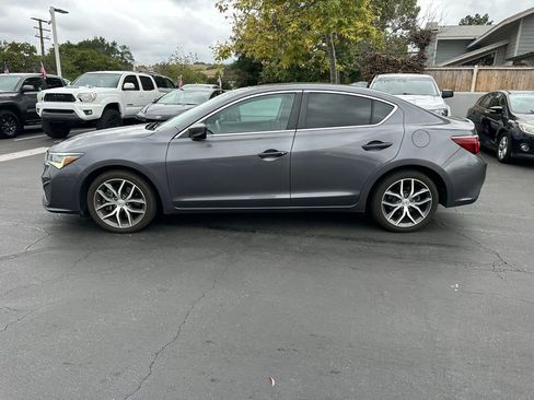 Used 2019 Acura ILX FWD image 2