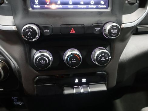 Used 2021 RAM 1500 Big Horn image 28