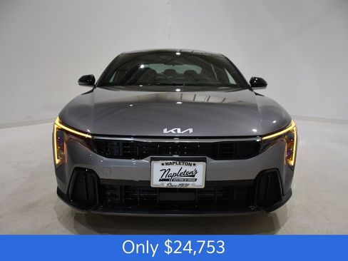 New 2025 Kia K4 GT-Line image 2