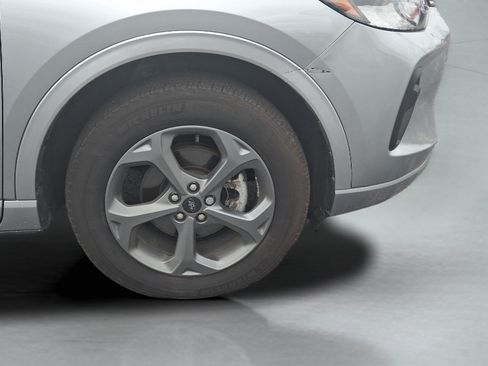Certified 2024 Ford Escape ST-Line w/ Tech Pack #1 AWD/4WD image 33
