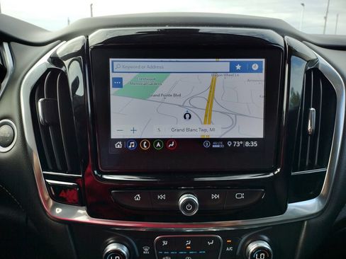 Used 2021 Chevrolet Traverse RS AWD/4WD image 30