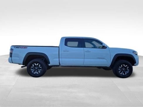 Used 2023 Toyota Tacoma TRD Off-Road image 10