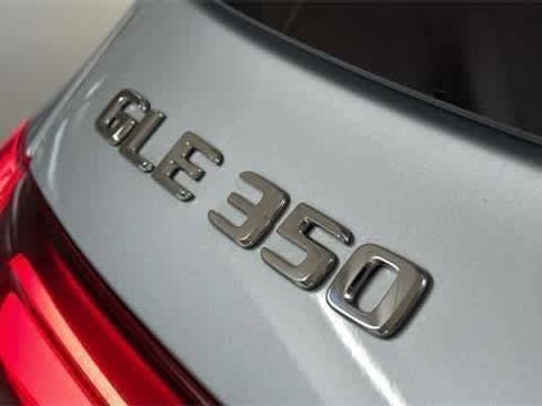 Certified 2024 Mercedes-Benz GLE 350 4MATIC image 9