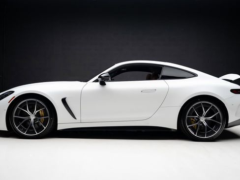 Used 2024 Mercedes-Benz AMG GT 55 image 19