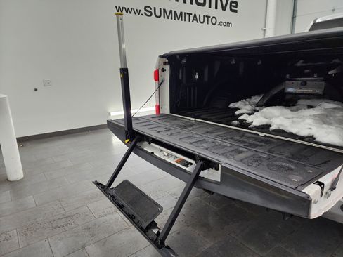 Used 2019 Ford F350 Lariat w/ Lariat Ultimate Package image 34