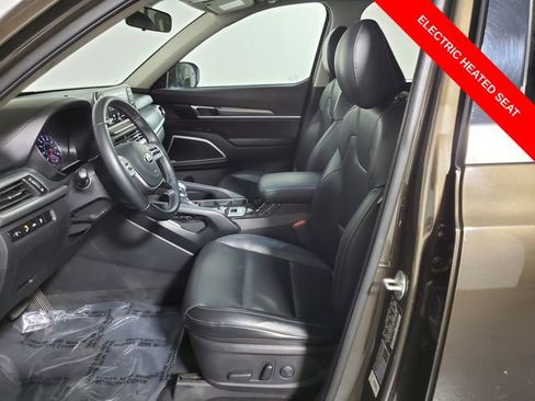 Used 2020 Kia Telluride S w/ S 8 Passenger Seating Package image 9