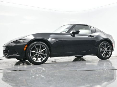 Used 2017 MAZDA MX-5 Miata RF Grand Touring image 41