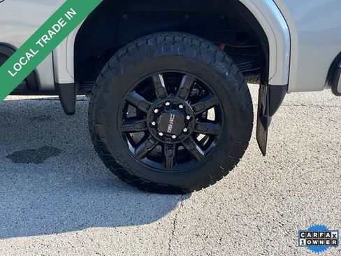 Used 2024 GMC Sierra 2500 AT4 w/ AT4 Premium Plus Package AWD/4WD image 13