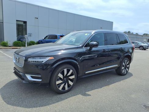 Used 2024 Volvo XC90 T8 Ultimate image 36