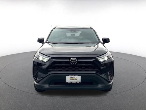 Used 2025 Toyota RAV4 XLE image 4