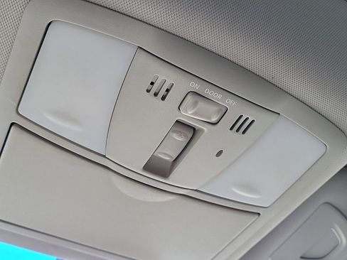 Used 2014 INFINITI Q60 Journey w/ Premium Package image 28