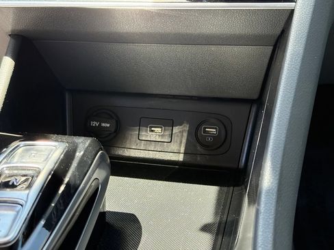 Used 2023 Hyundai Sonata SE w/ Cargo Package FWD image 26