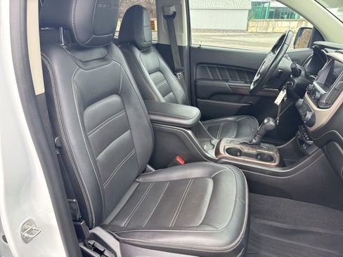 Used 2021 GMC Canyon Denali image 14