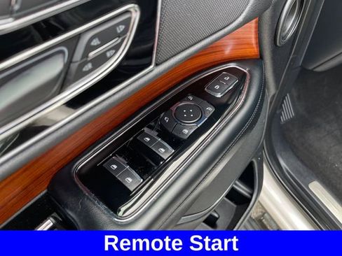 Used 2019 Lincoln Navigator L Reserve AWD/4WD image 11