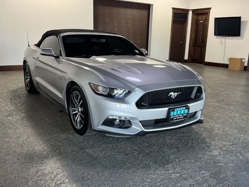 Used 2017 Ford Mustang GT Premium w/ Equipment Group 401A image 3