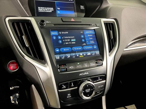 Used 2018 Acura TLX FWD image 13