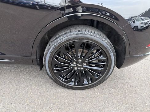 Certified 2024 Lincoln Corsair AWD w/ Equipment Group 101A image 27