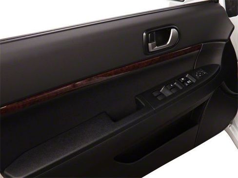 Used 2010 Mitsubishi Galant ES FWD image 9