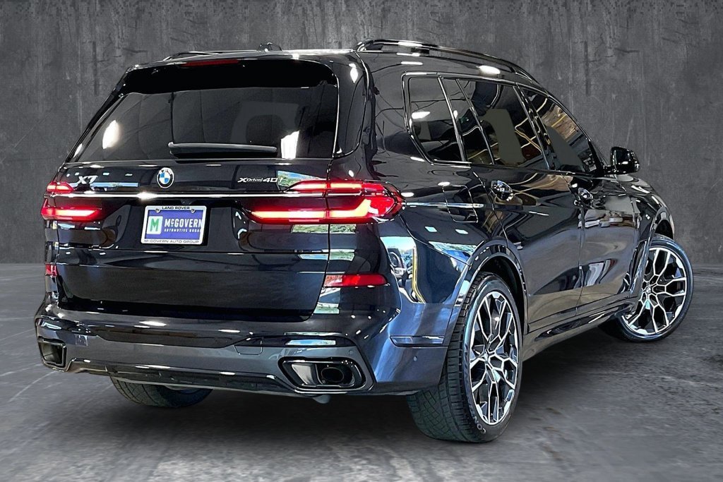 Used 2023 BMW X7 xDrive40i w/ Executive Package AWD/4WD image 7