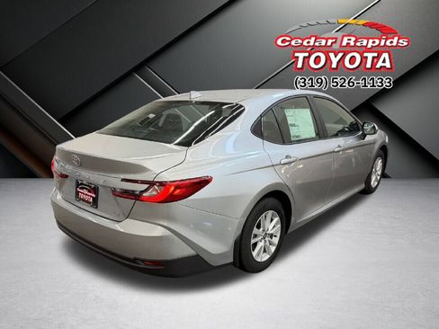 New 2026 Toyota Camry LE image 2