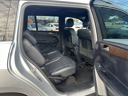 Used 2018 Mercedes-Benz GLS 450 4MATIC image 24