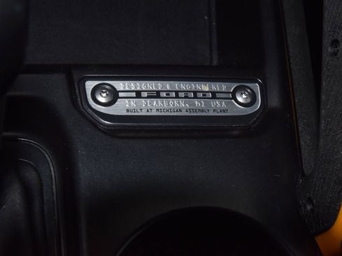 Certified 2024 Ford Bronco Badlands w/ Sasquatch Package AWD/4WD image 33