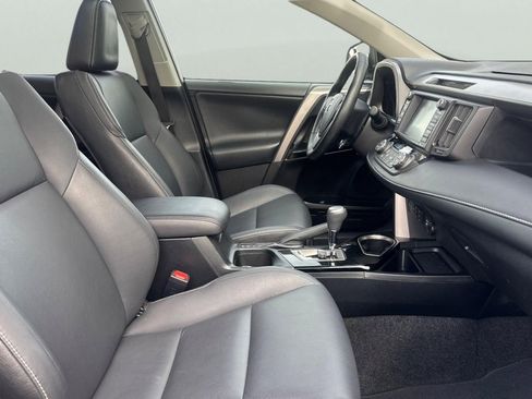 Certified 2018 Toyota RAV4 Limited w/ Advanced Technology Package image 21