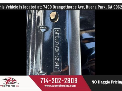 Used 2019 Toyota Yaris LE image 41